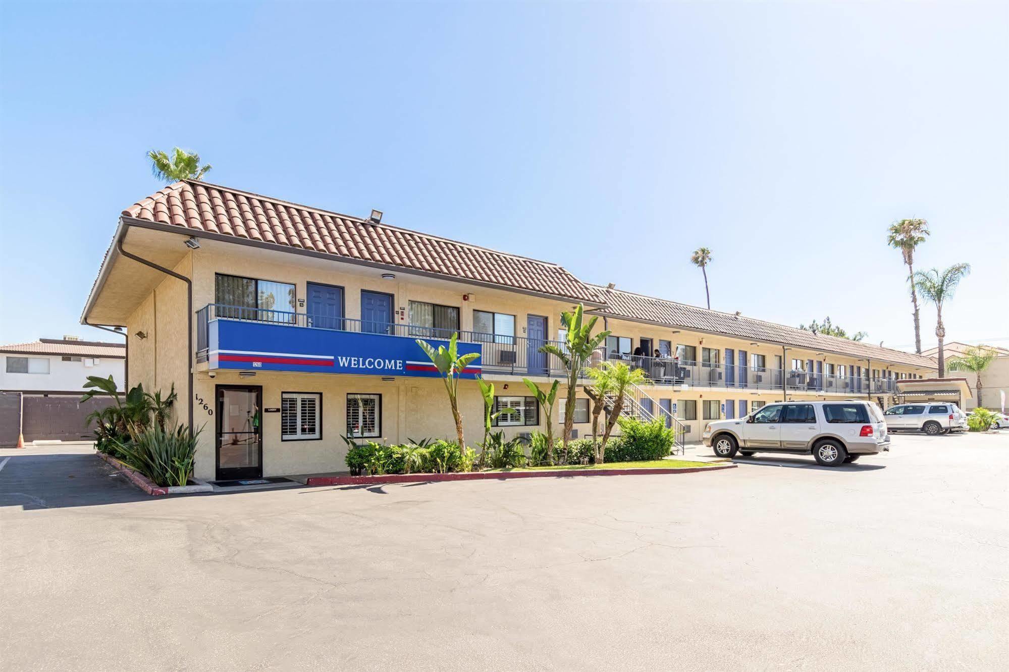 Motel 6 Riverside, Ca - Ucr East Exterior foto